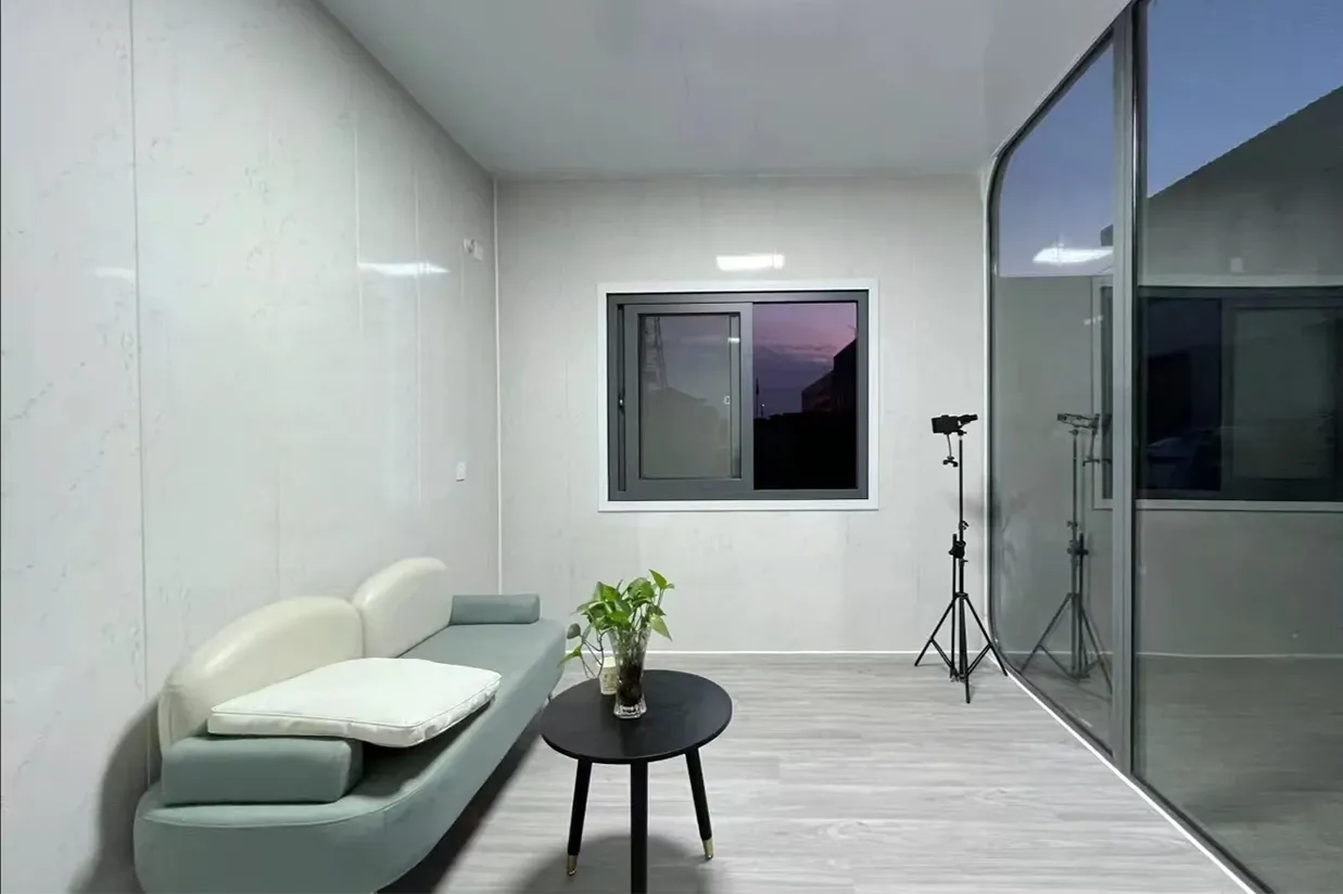 Foto Apple Cabin 52 — Doctor Haus catalogo modulari prefabbricati
